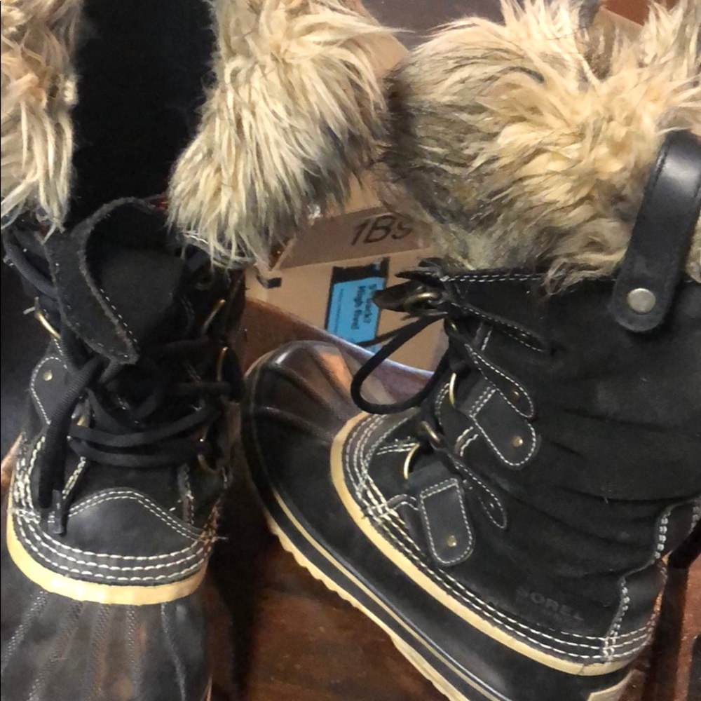 Sorel Fur Boots 8W USA